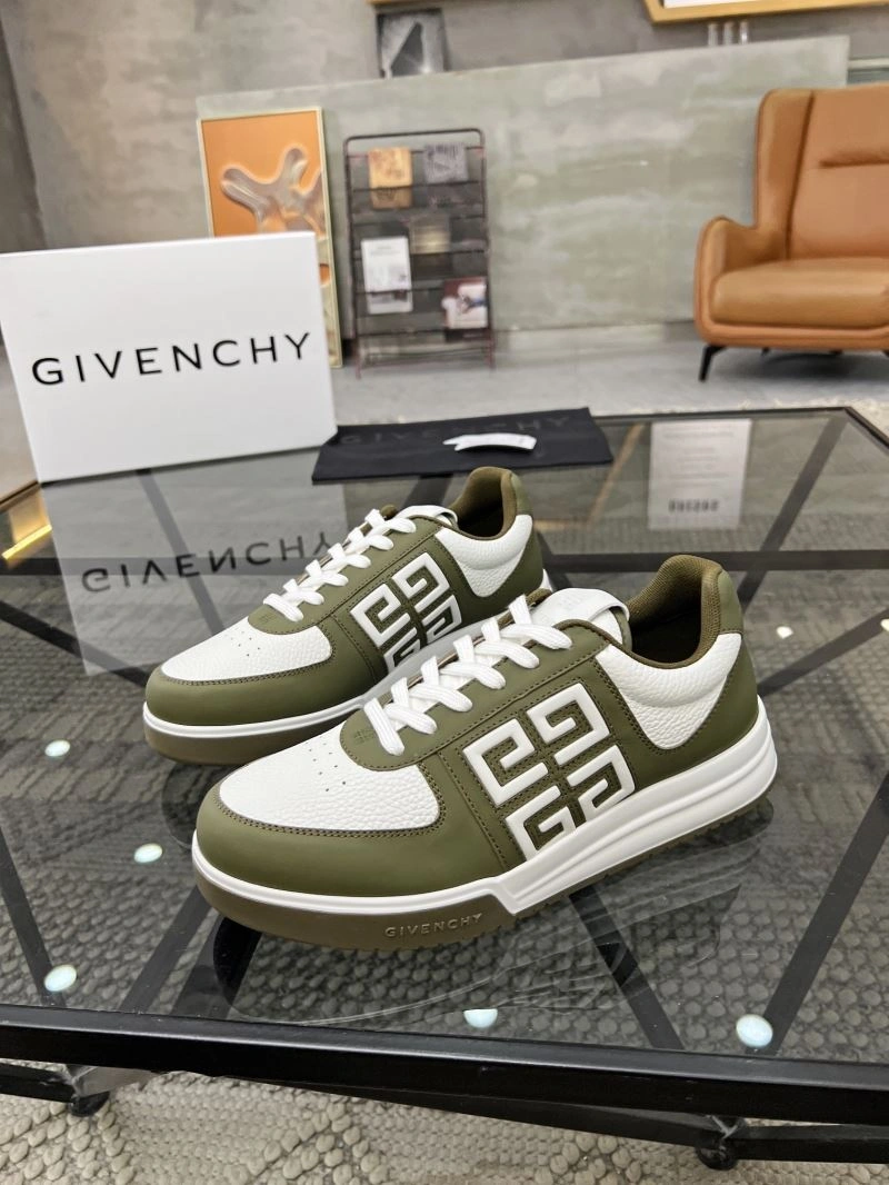 Gxvxnchy Sneakers Timeless 154788