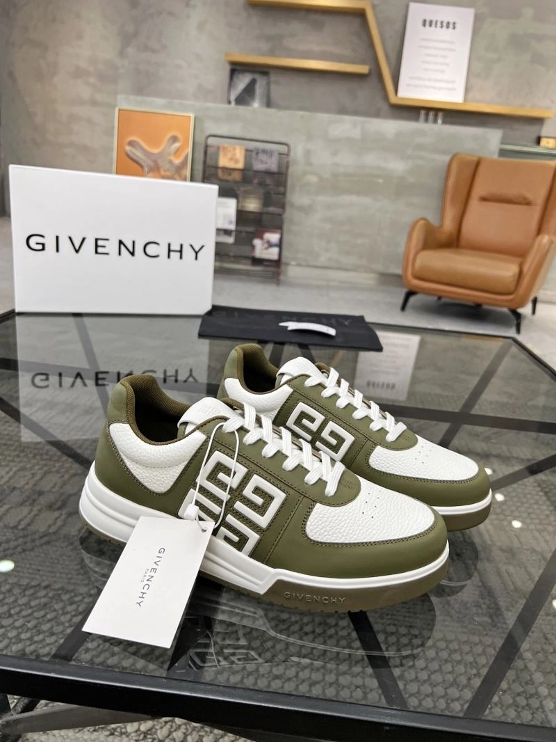 Gxvxnchy Sneakers Timeless 154788