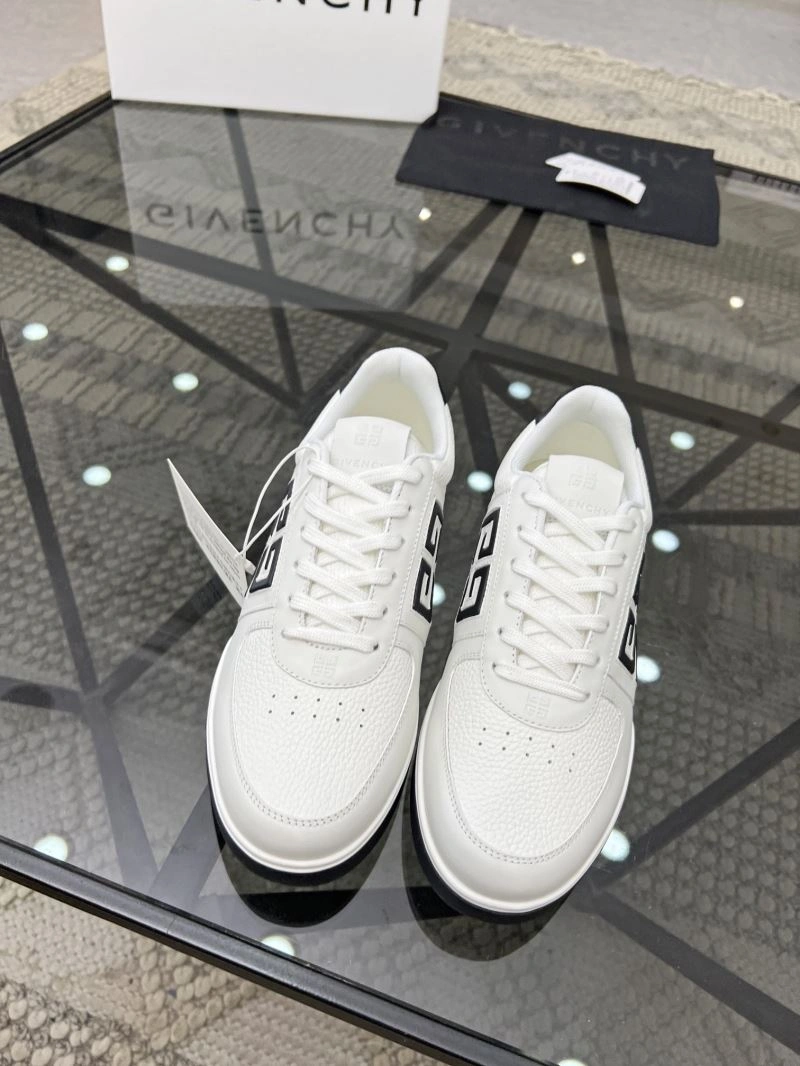 Gxvxnchy Sneakers ModernLook 154783