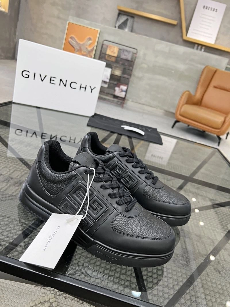 Gxvxnchy Sneakers DailyWear 154784