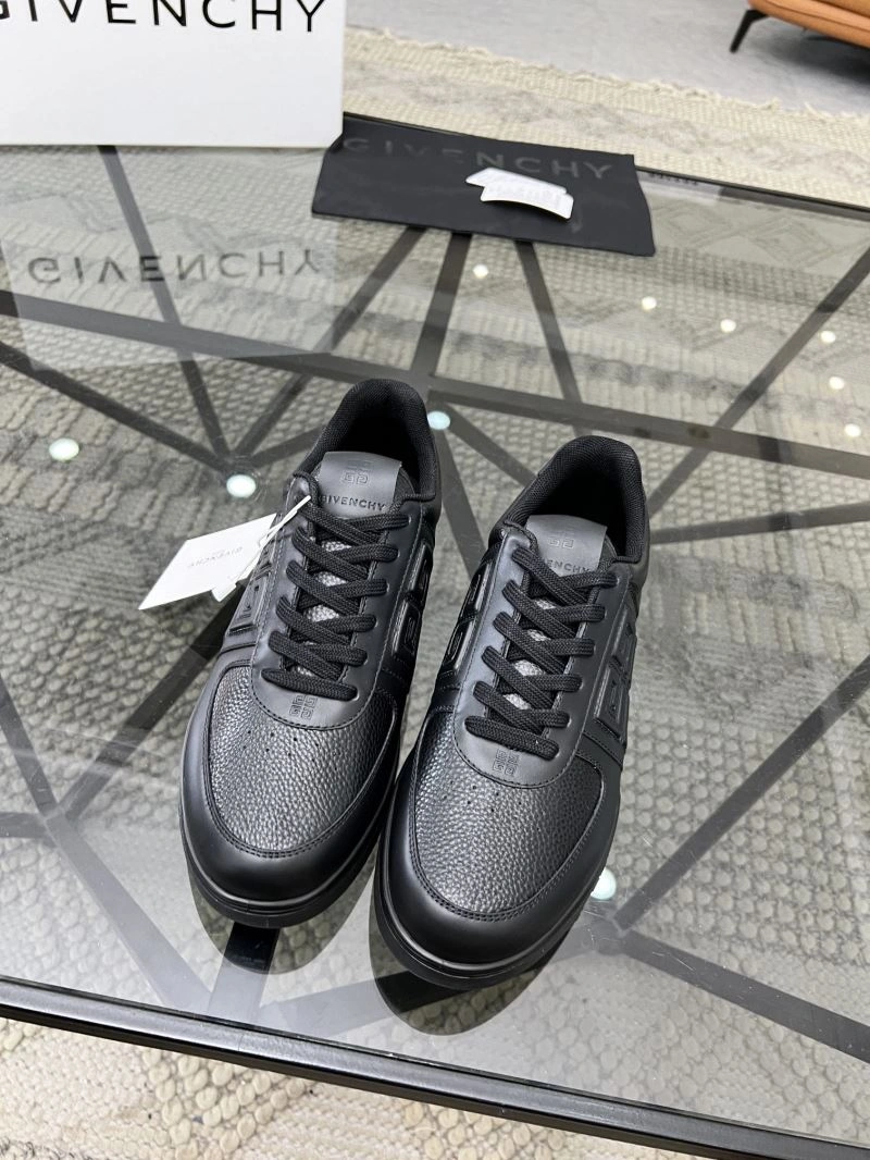 Gxvxnchy Sneakers DailyWear 154784