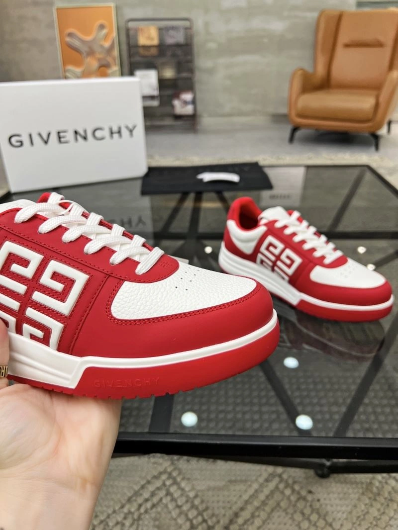 Timeless Gxvxnchy Sneakers 154780