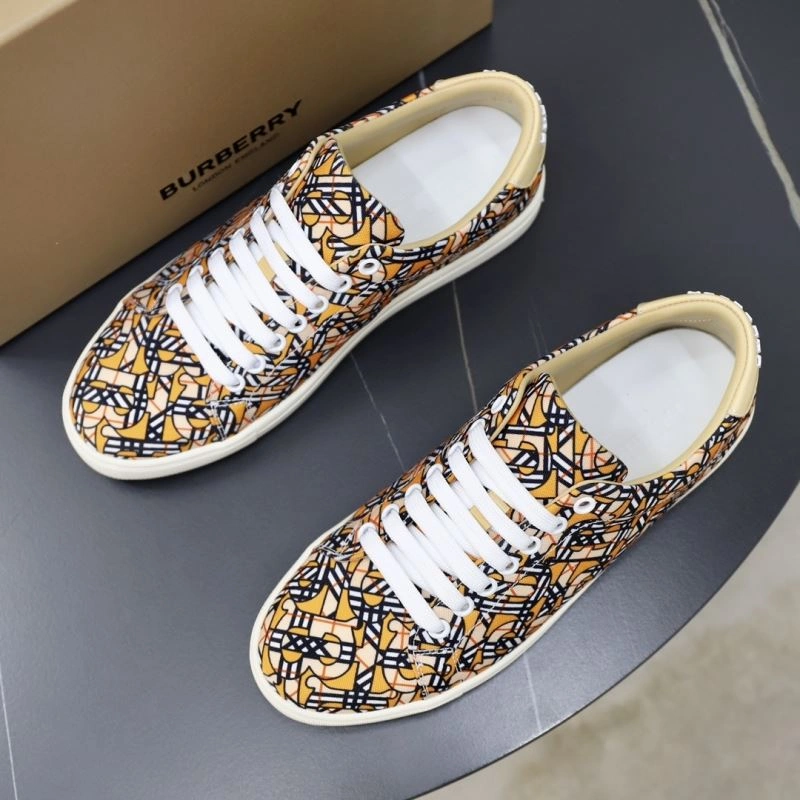 Elegant Bxrbxrry Sneakers 115679