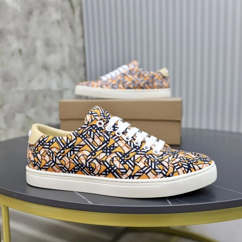 Elegant Bxrbxrry Sneakers 115679