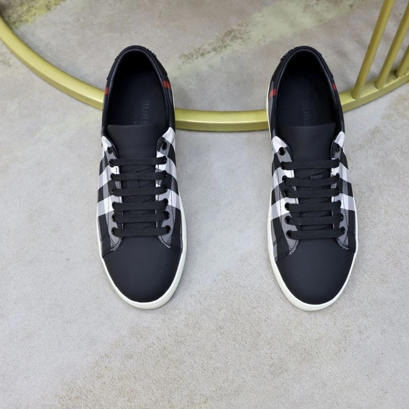 Soft Bxrbxrry Sneakers 115671