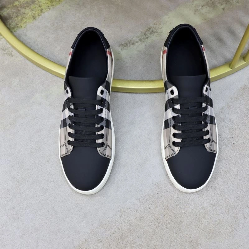 Trendy Bxrbxrry Sneakers 115678