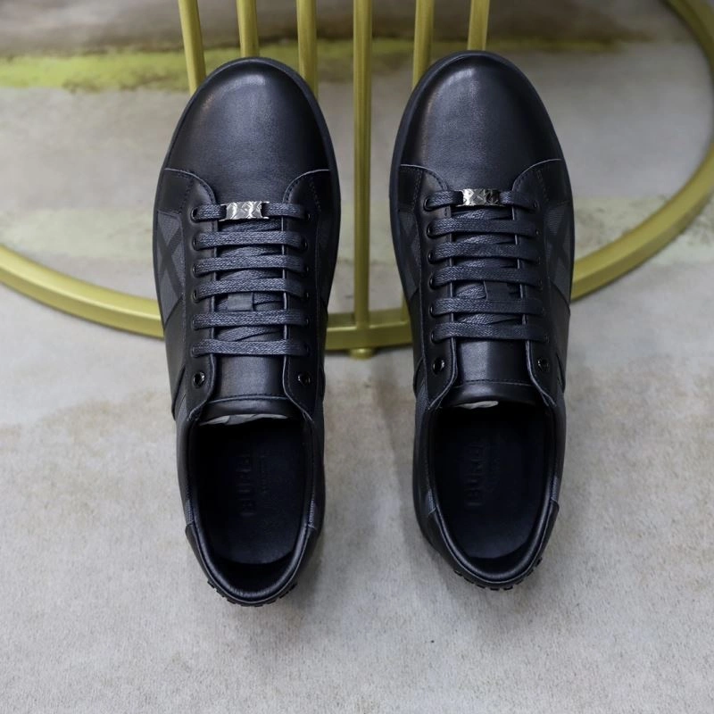 Modern Bxrbxrry Sneakers 115660