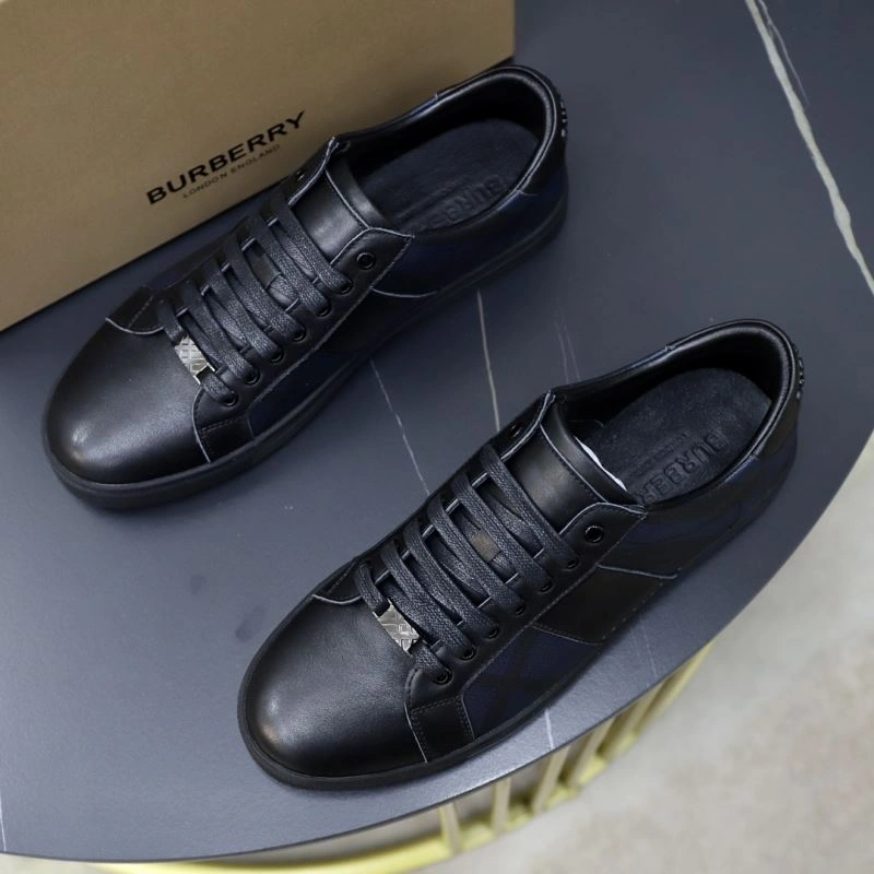Elegant Bxrbxrry Sneakers 115662