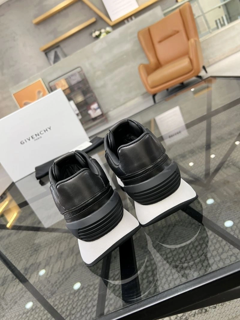 Gxvxnchy Sneakers Soft 154779