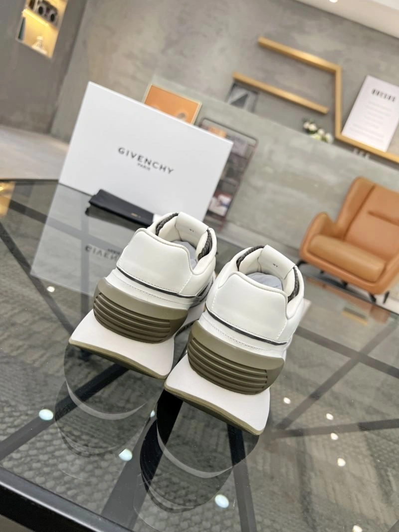Bright Gxvxnchy Sneakers 154778