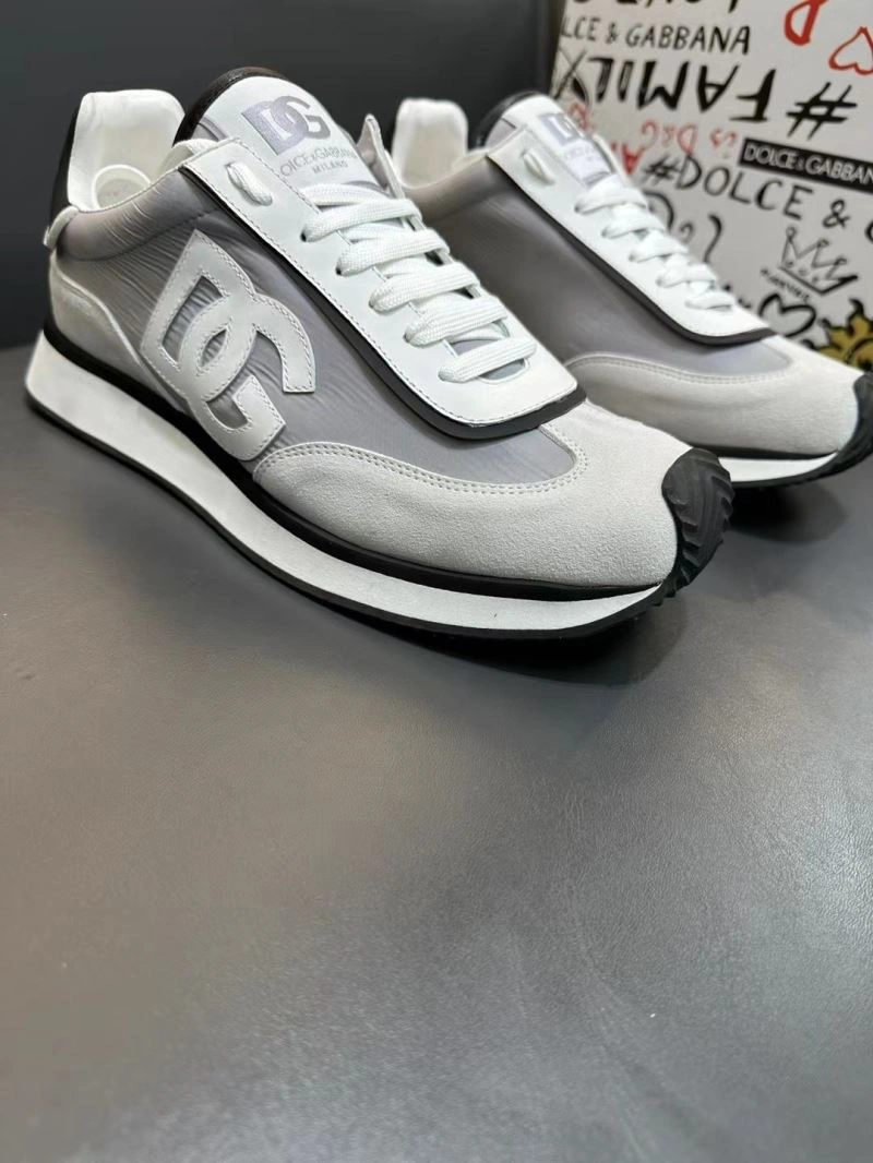 Stylish Dolce & Gabbana Sneakers 146770
