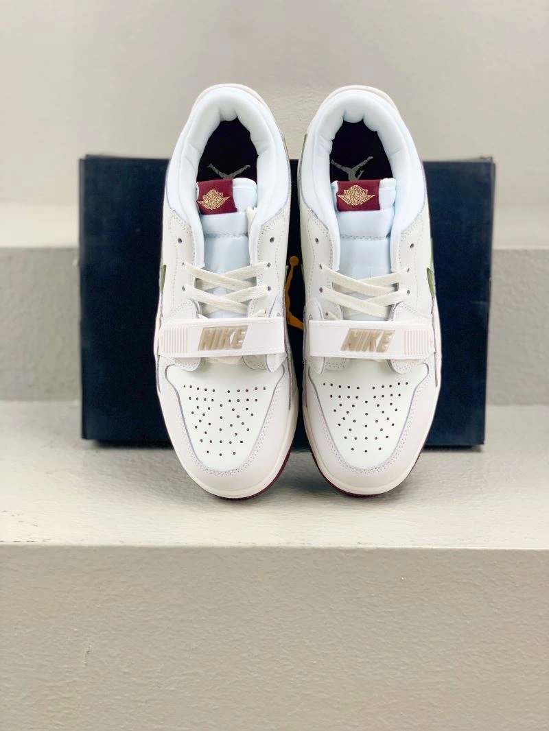 Nxkx Sneakers TopPick 200311