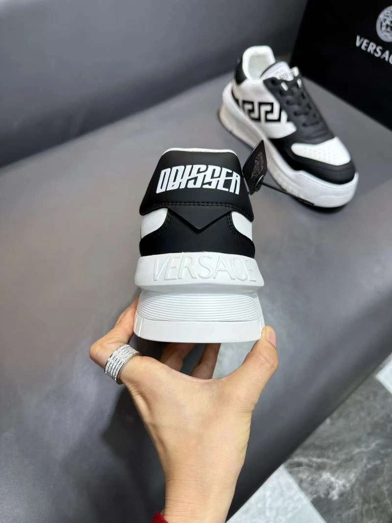 UrbanStyle Gxvxnchy Sneakers 154773