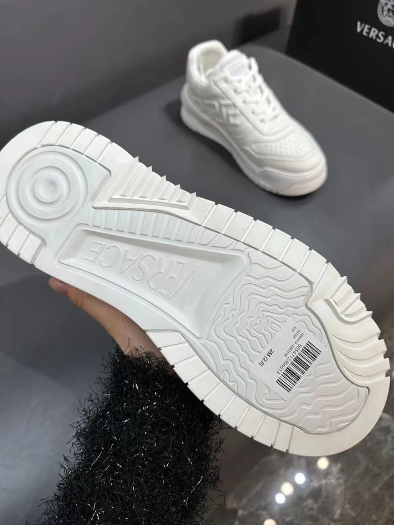 NewStyle Gxvxnchy Sneakers 154772
