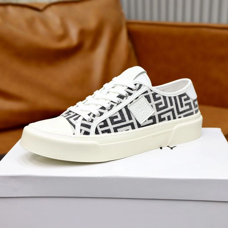 Gxvxnchy Sneakers Functional 154766