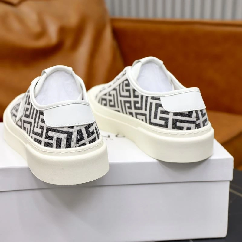 Gxvxnchy Sneakers Functional 154766