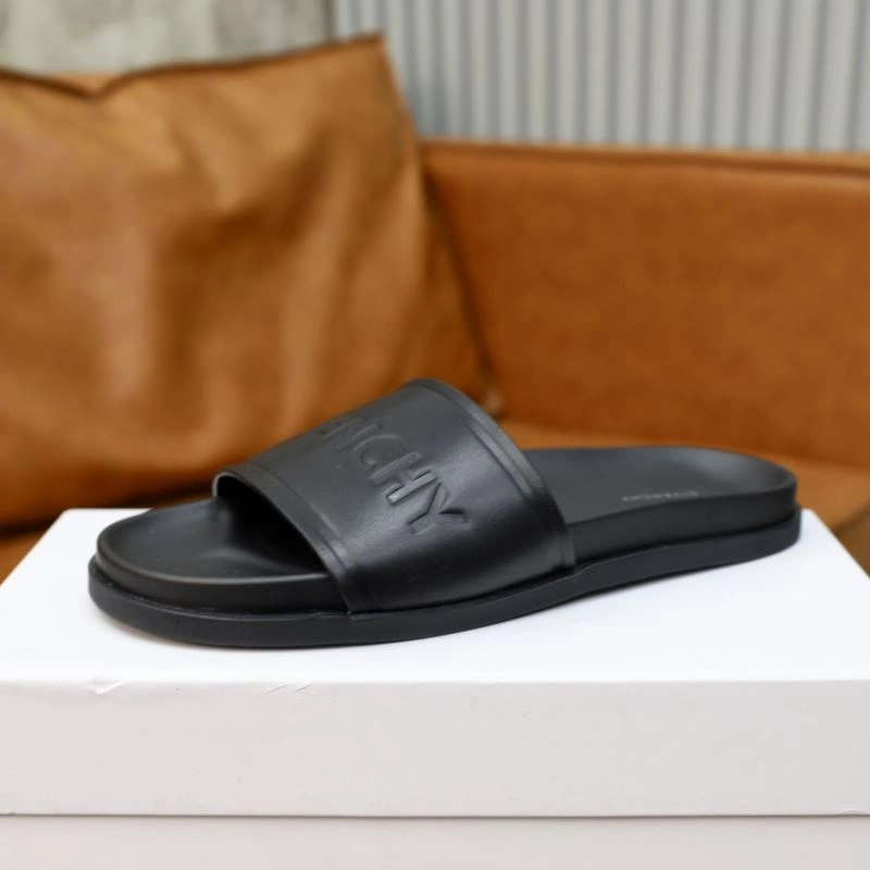Popular Gxvxnchy Slippers 154957