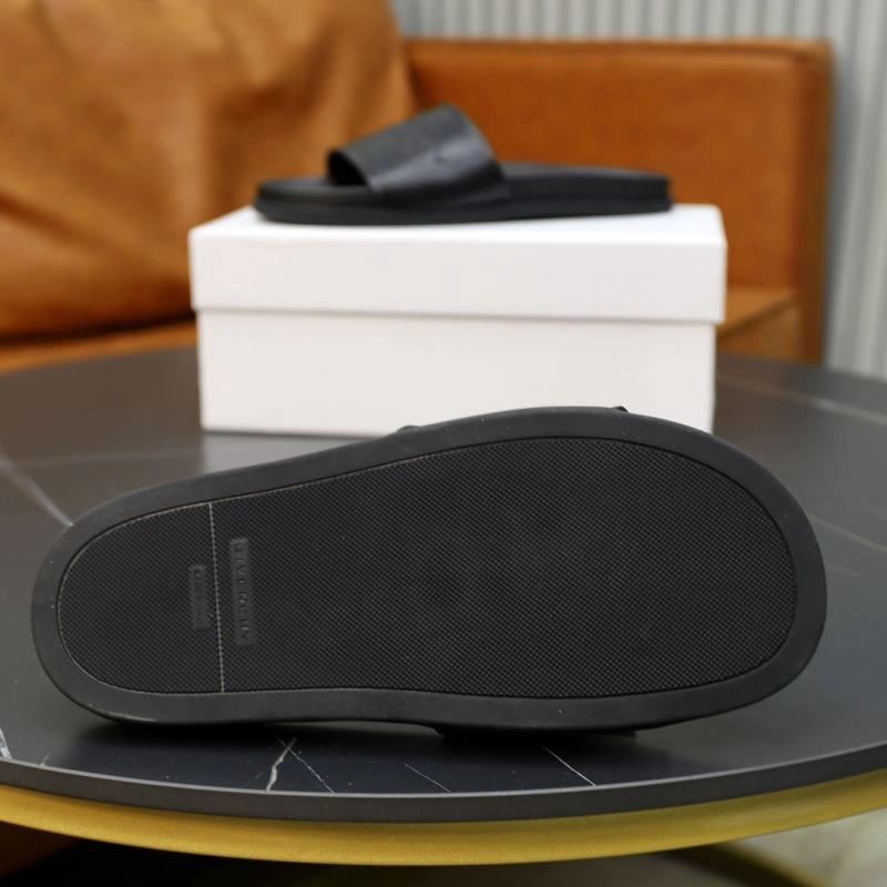 Popular Gxvxnchy Slippers 154957