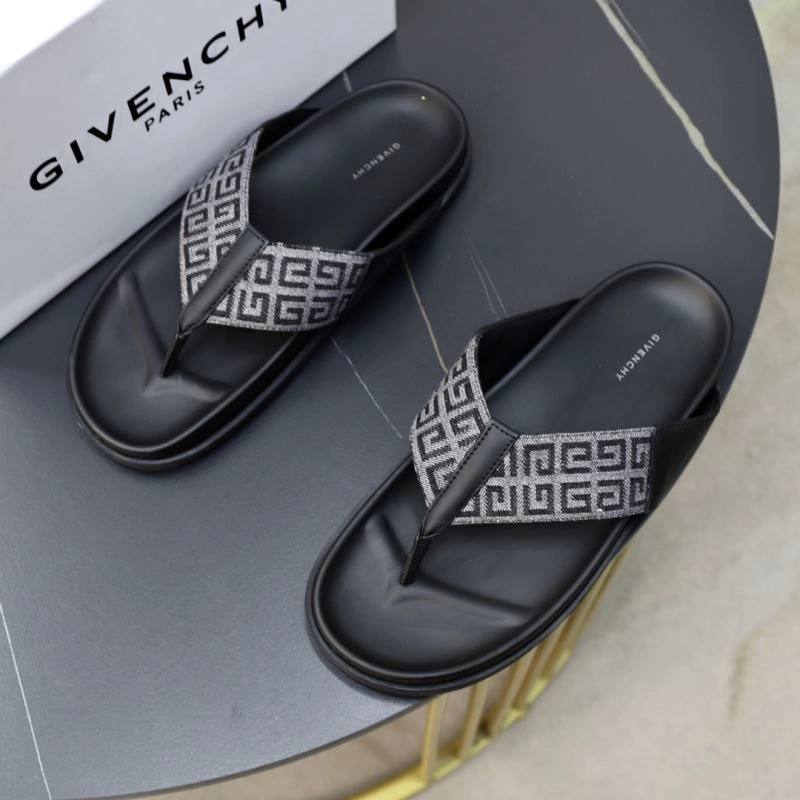 Gxvxnchy Slippers Functional 154953