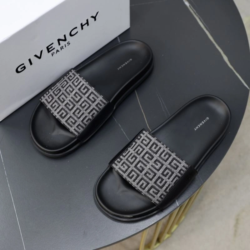 Minimalist Gxvxnchy Slippers 154952