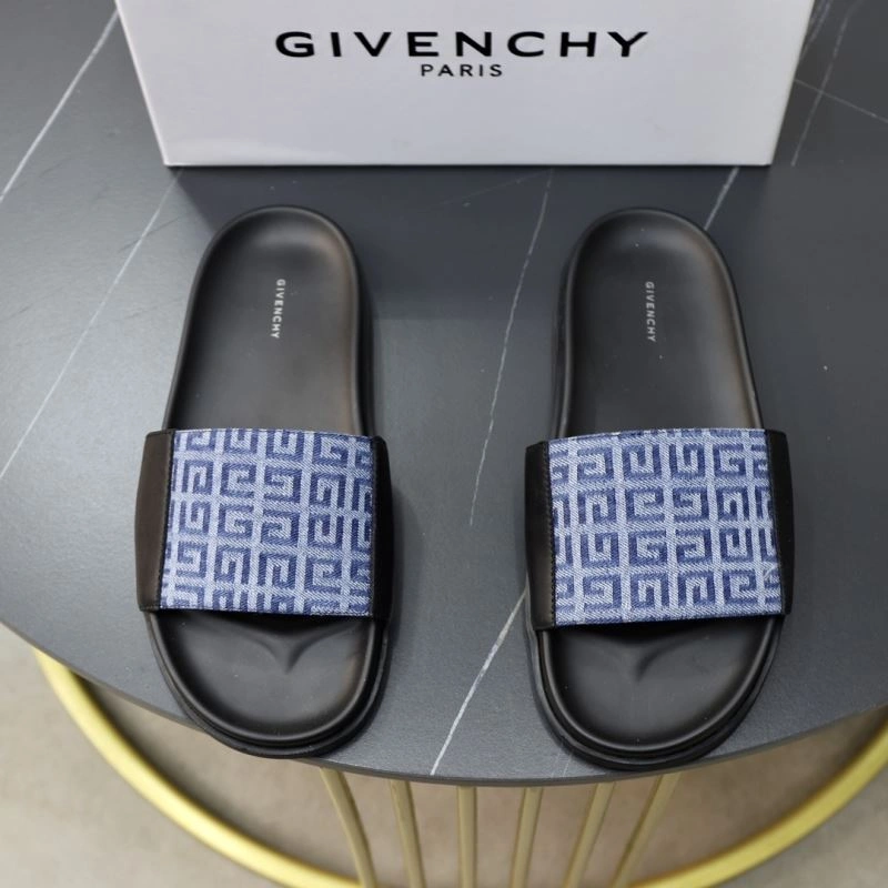 ModernLook Gxvxnchy Slippers 154946