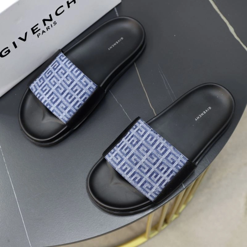 ModernLook Gxvxnchy Slippers 154946