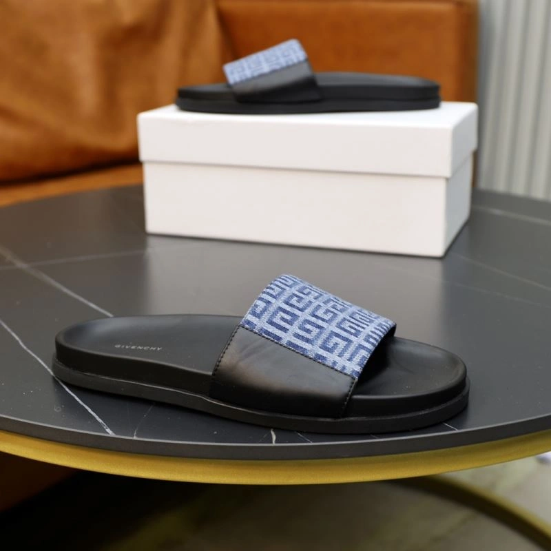 ModernLook Gxvxnchy Slippers 154946