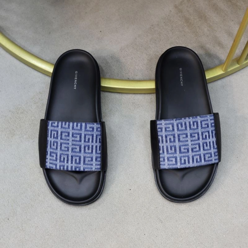 ModernLook Gxvxnchy Slippers 154946