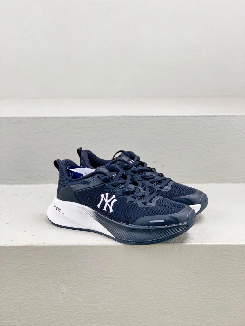 Popular Gxccx Sneakers 166721