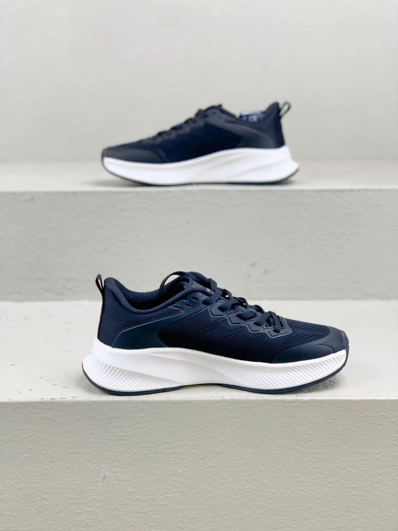 Popular Gxccx Sneakers 166721
