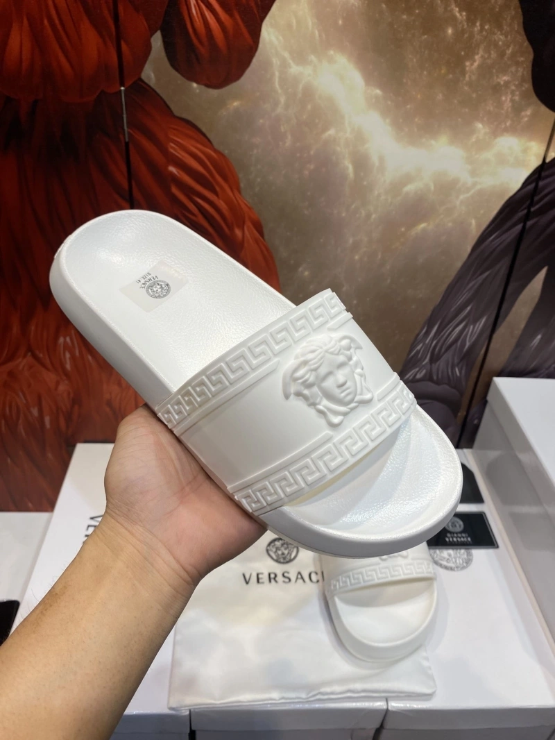 Comfortable Gxvxnchy Slippers 153535