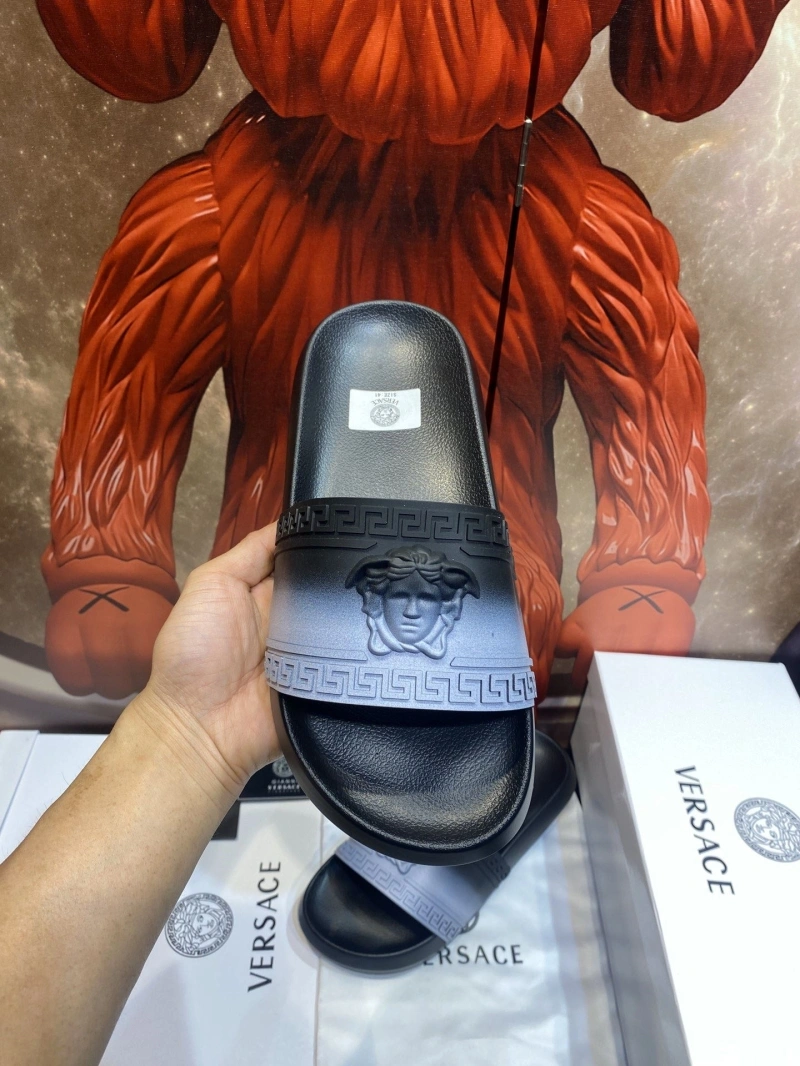Fashionable Gxvxnchy Slippers 153530