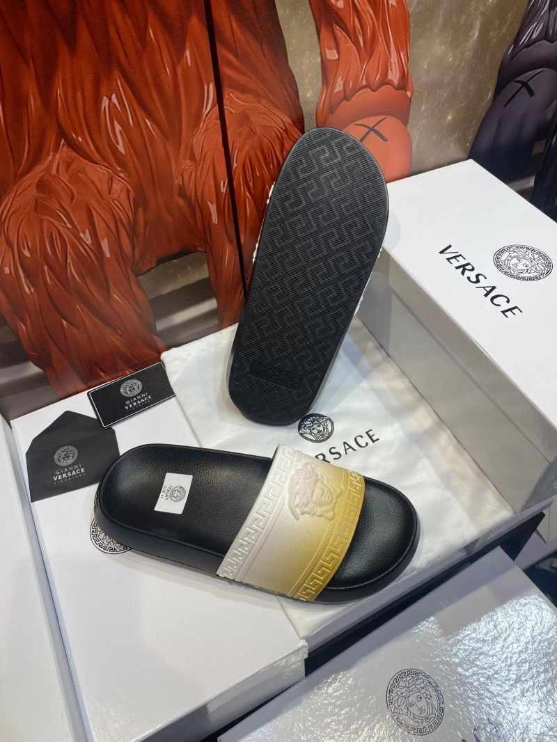 Lightweight Gxvxnchy Slippers 153532