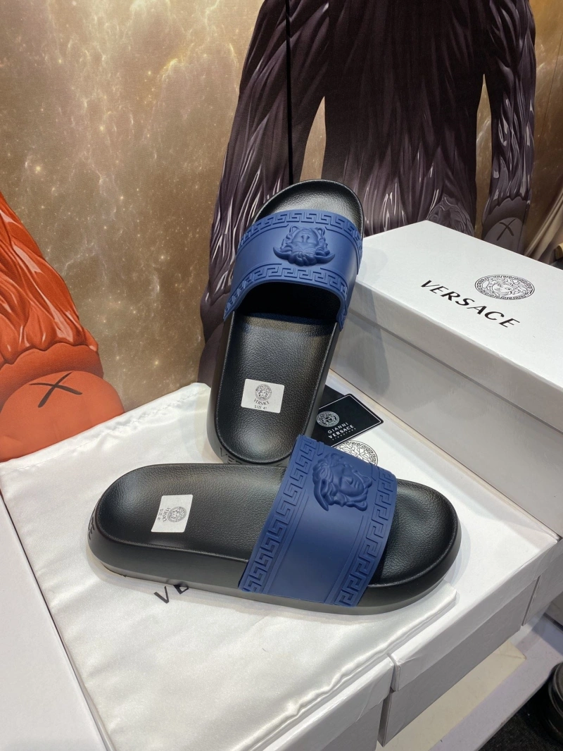 Trendsetting Gxvxnchy Slippers 153533