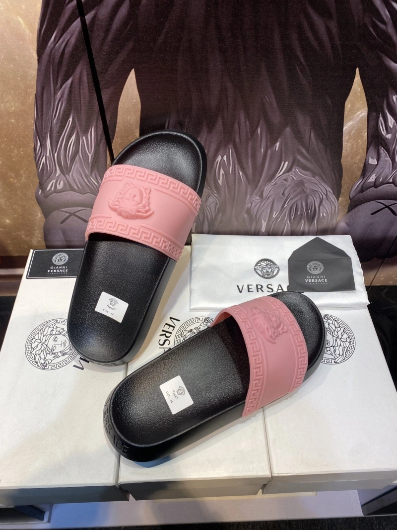 Gxvxnchy Slippers AllSeason 153518