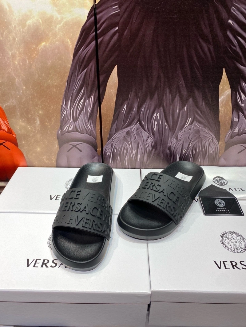 Sleek Gxvxnchy Slippers 153531