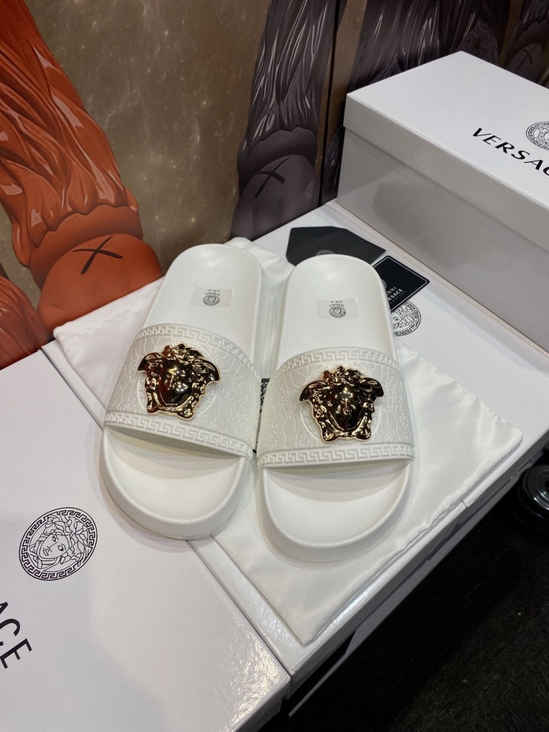 Gxvxnchy Slippers Classic 153519