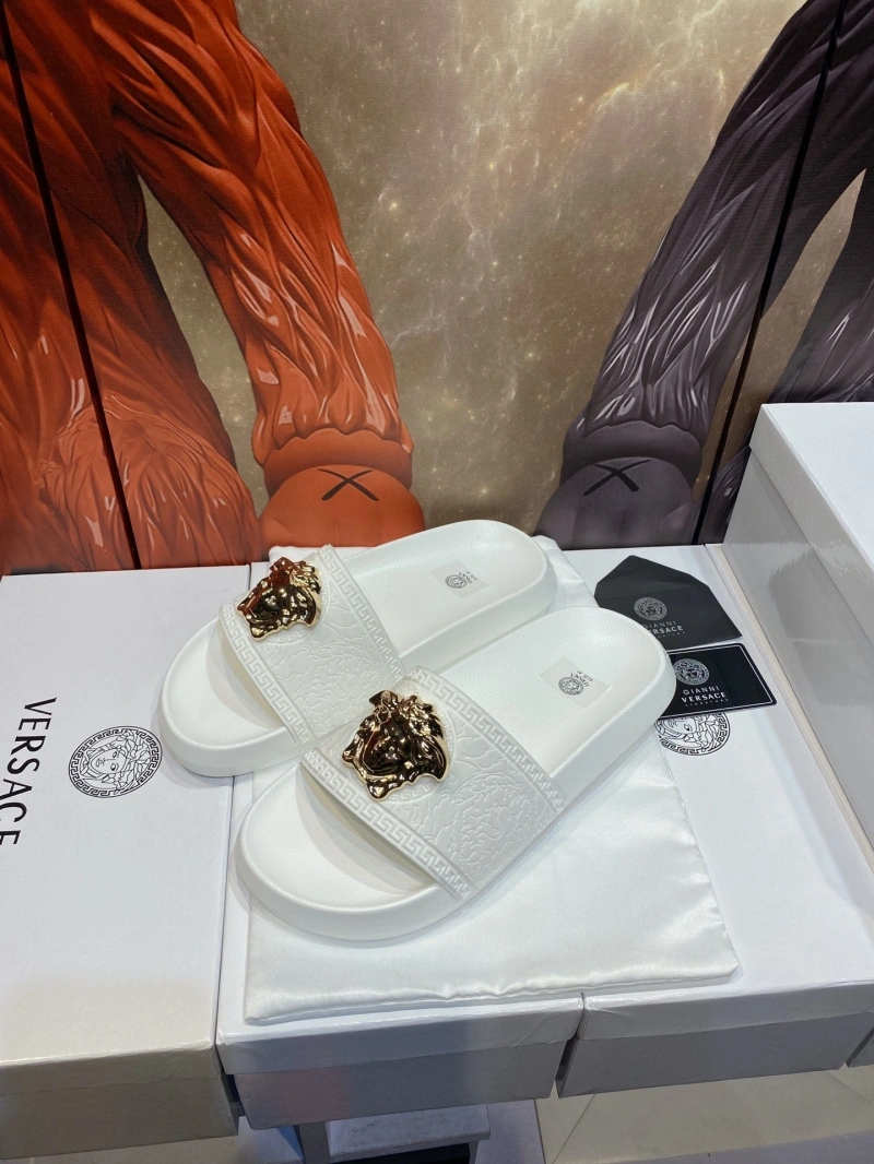 Gxvxnchy Slippers Classic 153519