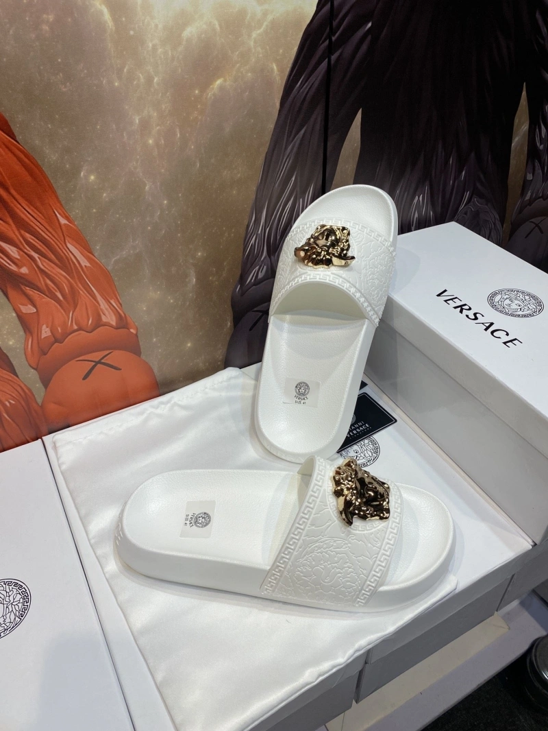 Gxvxnchy Slippers Classic 153519
