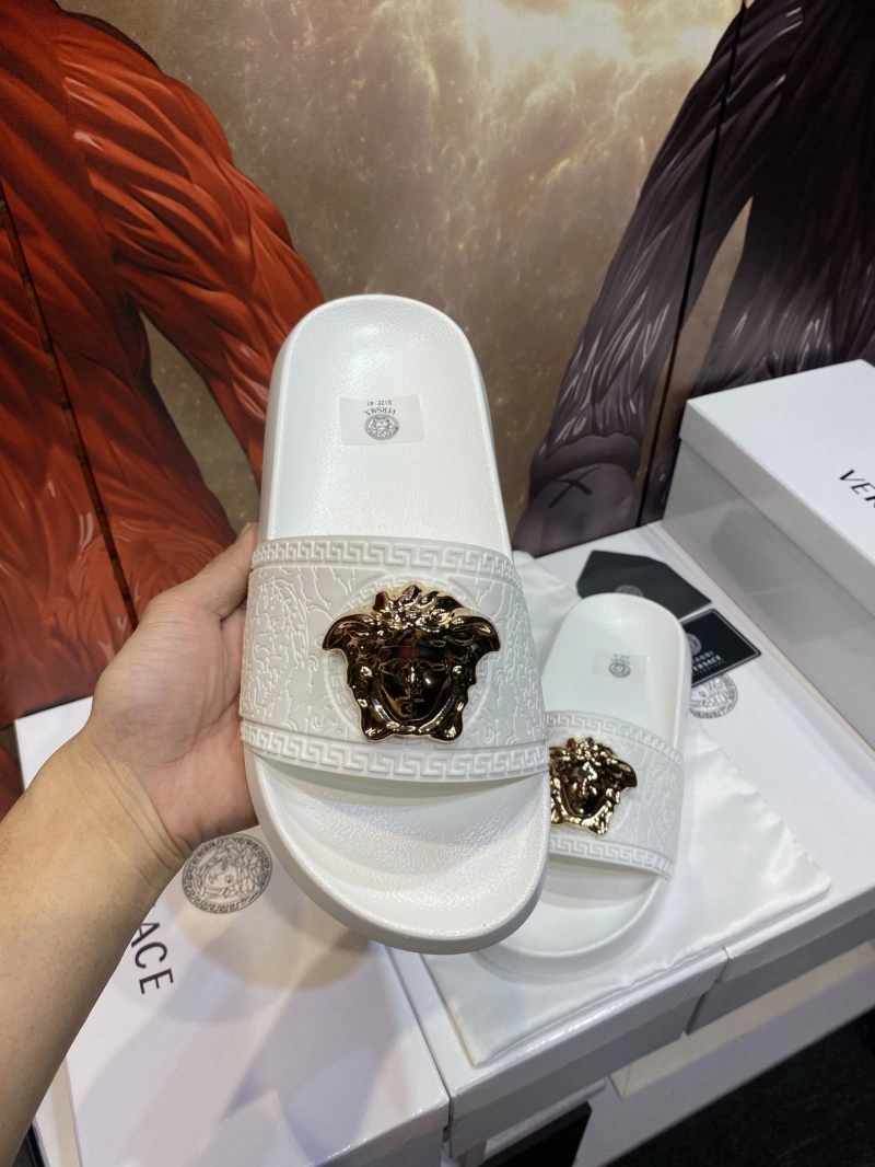 Gxvxnchy Slippers Classic 153519