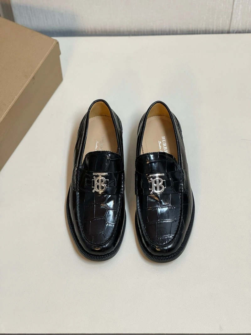 Refined Bxrbxrry Leather Shoes 115223