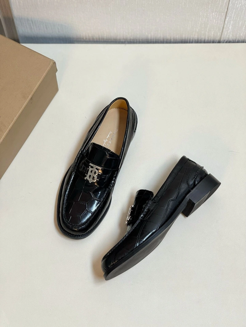 Refined Bxrbxrry Leather Shoes 115223
