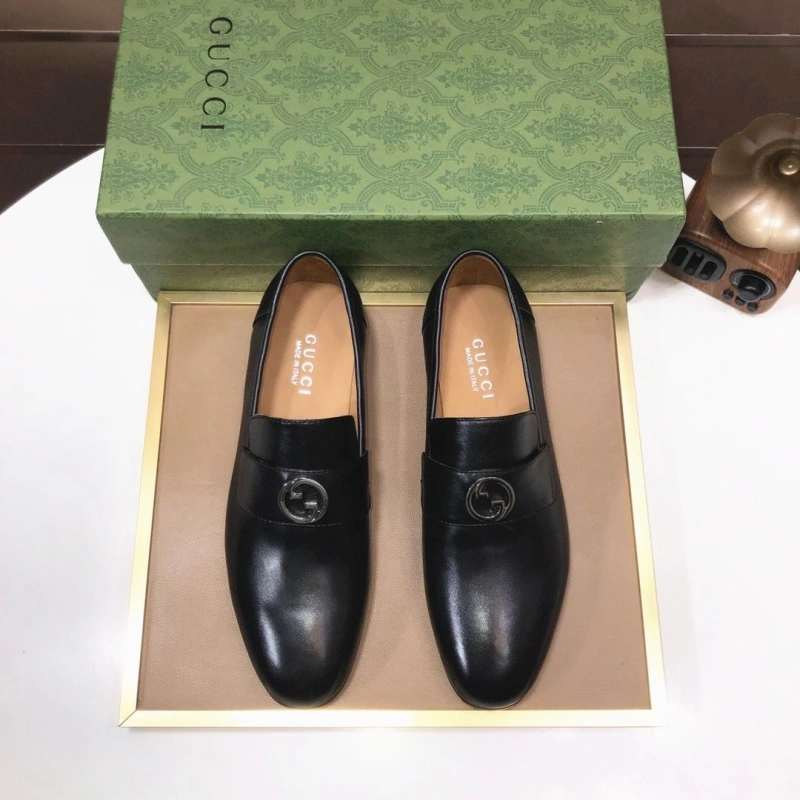 Stylish Gxccx Leather Shoes 160627