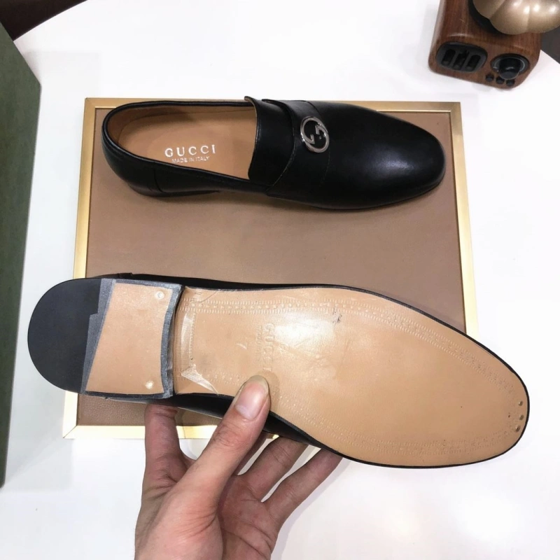 Stylish Gxccx Leather Shoes 160627