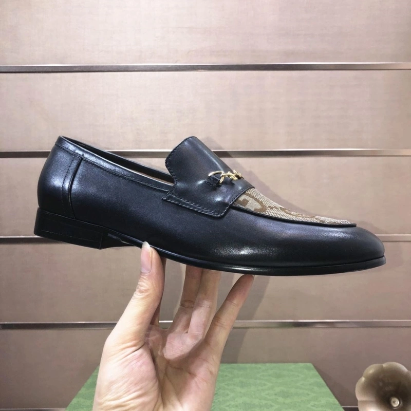 Elegant Gxccx Leather Shoes 160621