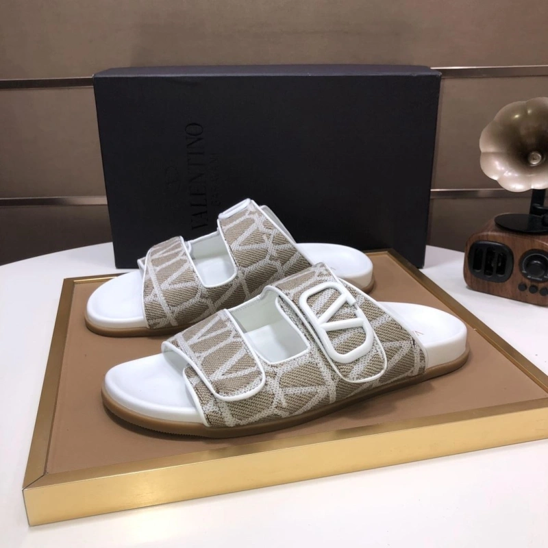 Bold Vxlxntino Slippers 231252