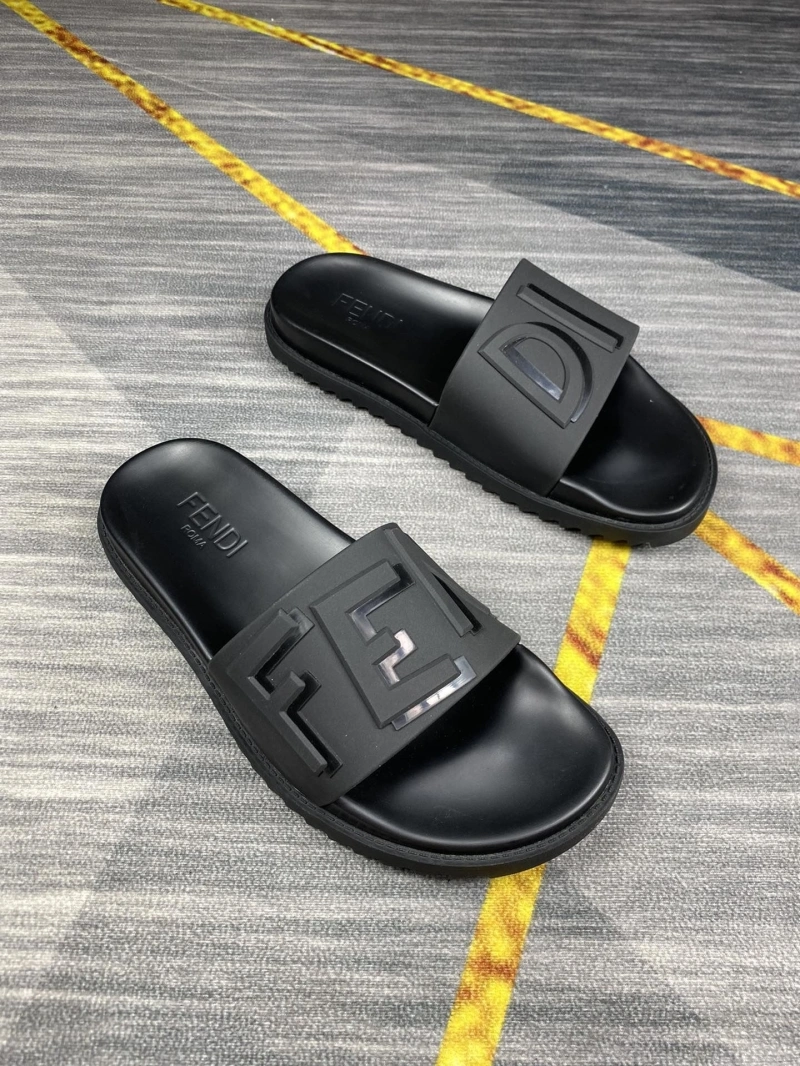 Sleek Fxndx Slippers 148312