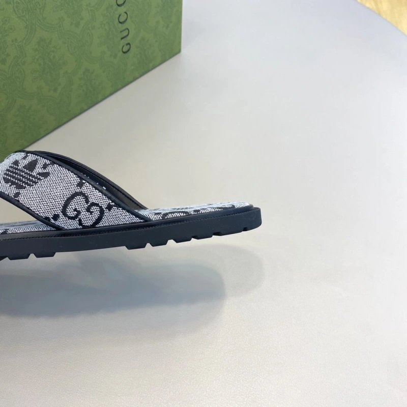Sleek Gxccx Slippers 159675