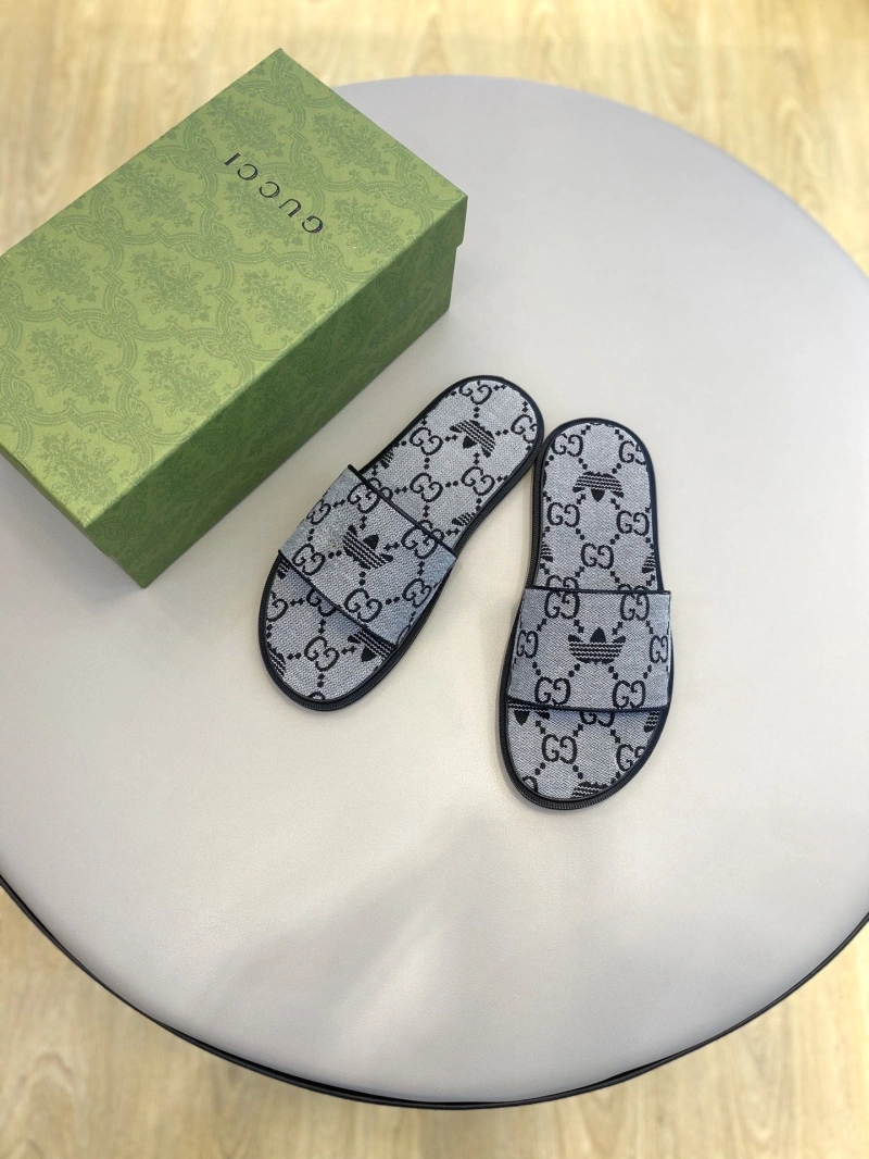 Gxccx Slippers Timeless 159673