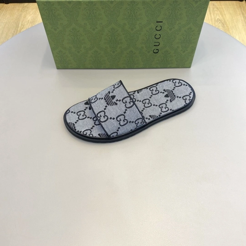 Gxccx Slippers Timeless 159673